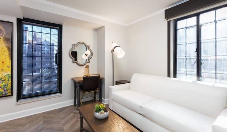 Westgate New York City - Luxe Balcony Suite Living Room